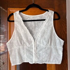 White Eyelet Sleeveless Crop Tank